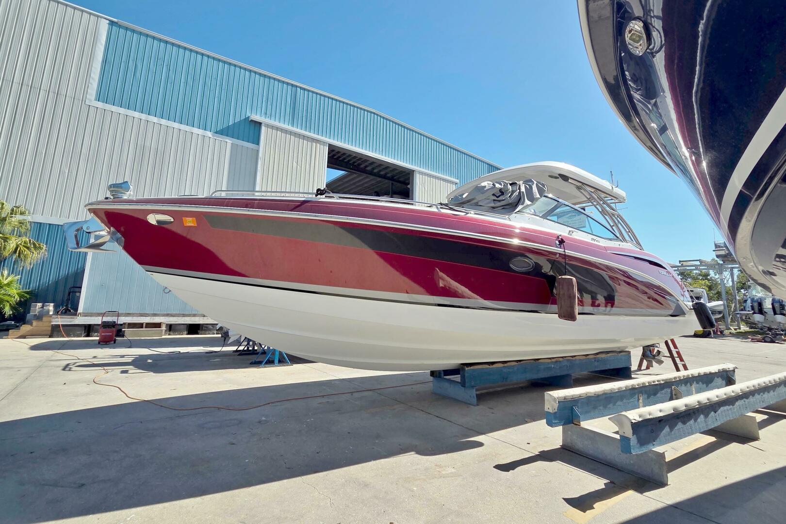 Formula-350 Crossover Bowrider 2015-Ship Faced Fort Myers Beach-Florida-United States-5870500 | Thumbnail