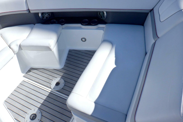 Formula-350 Crossover Bowrider 2015-Ship Faced Fort Myers Beach-Florida-United States-5870516