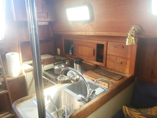 Pacific Seacraft-Cutter 1989-ADAGIO KAPOLEI-Hawaii-United States-5836611