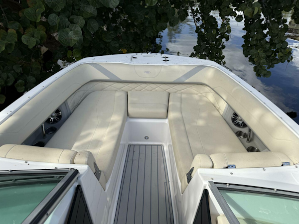 Regal-26 OBX 2021 -Pompano Beach-Florida-United States-5808613