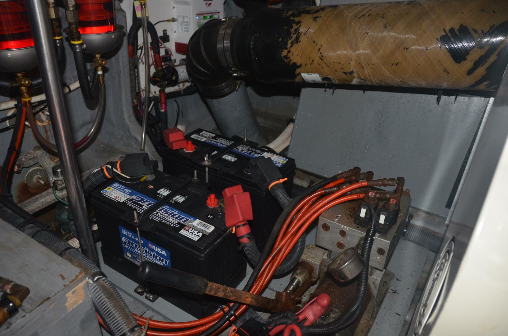Sea Ray-460 Sundancer 2001-4 RICH-SHER OR POORER Stuart-Florida-United States-Sea Ray 46 4 RICH-SHER OR POORER  Engine Room-5808751 | Thumbnail