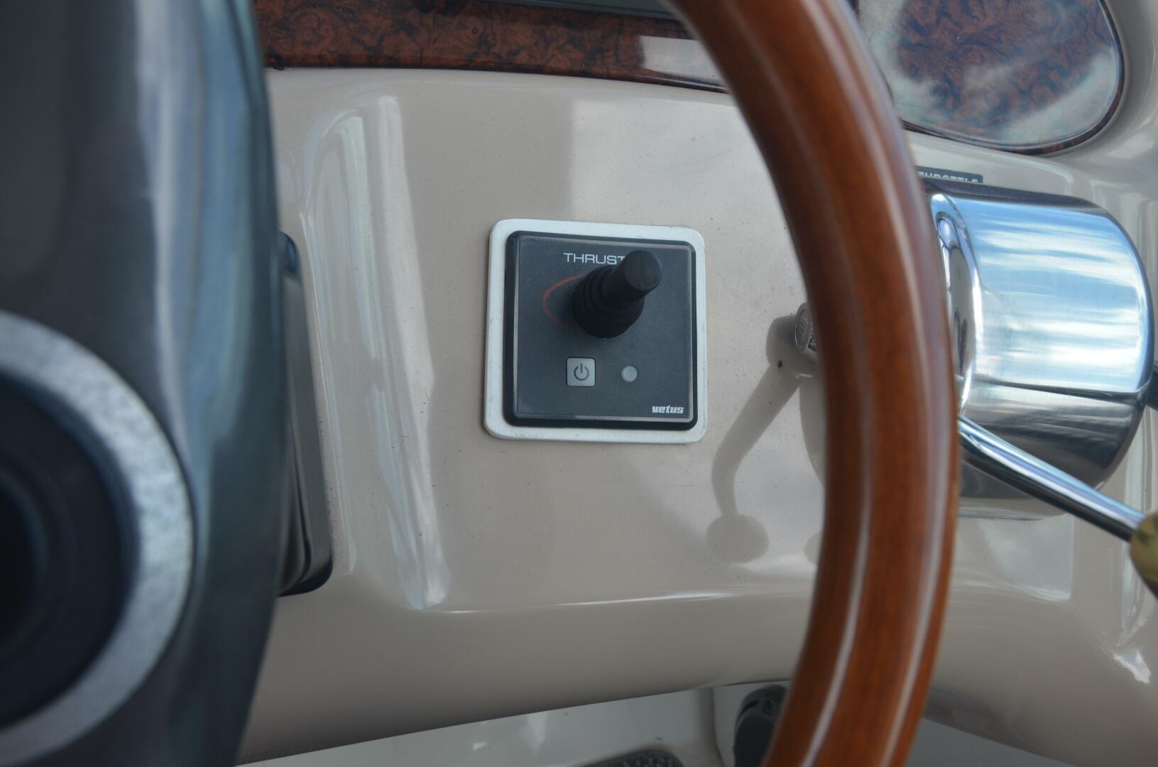 Sea Ray-460 Sundancer 2001-4 RICH-SHER OR POORER Stuart-Florida-United States-Sea Ray 46 4 RICH-SHER OR POORER  Cockpit  Helm-5808680 | Thumbnail