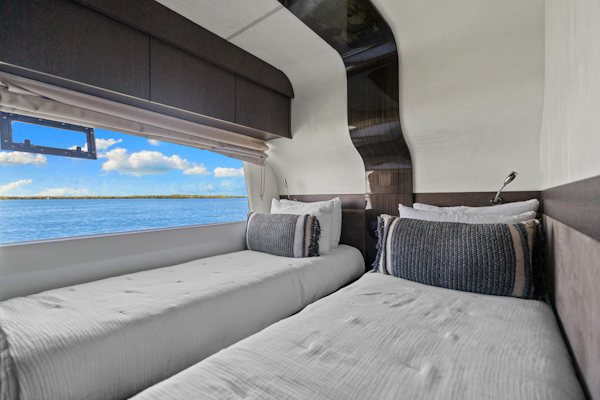 Galeon-680 FLYBRIDGE 2020 -Naples-Florida-United States-5932822