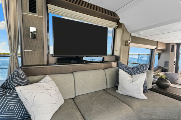 Galeon-680 FLYBRIDGE 2020 -Naples-Florida-United States-5932849