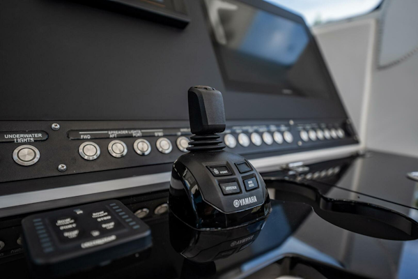 Everglades-335 Center Console 2021 -Bonita Sp;rings-Florida-United States-5811131