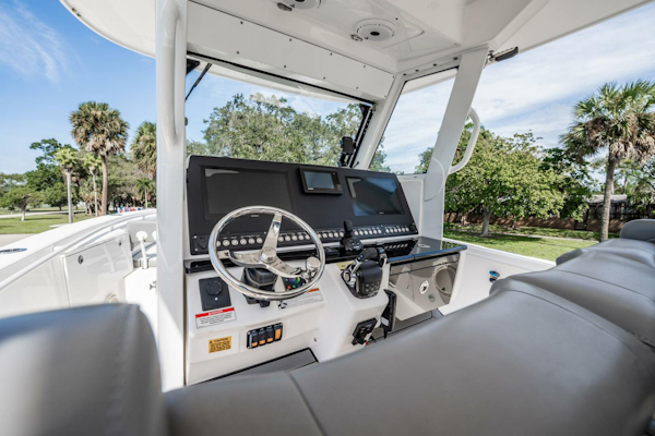 Everglades-335 Center Console 2021 -Bonita Sp;rings-Florida-United States-5811124