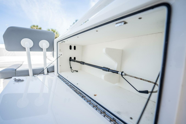 Everglades-335 Center Console 2021 -Bonita Sp;rings-Florida-United States-5811118