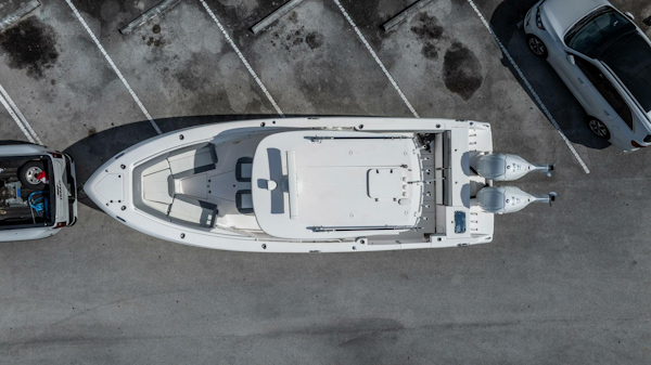 Everglades-335 Center Console 2021 -Bonita Sp;rings-Florida-United States-5811164