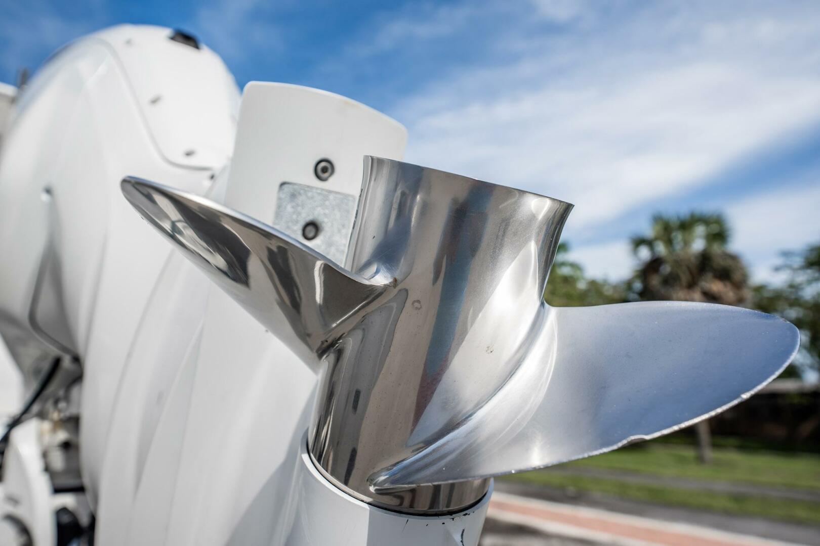 Everglades-335 Center Console 2021 -Bonita Sp;rings-Florida-United States-5811155 | Thumbnail