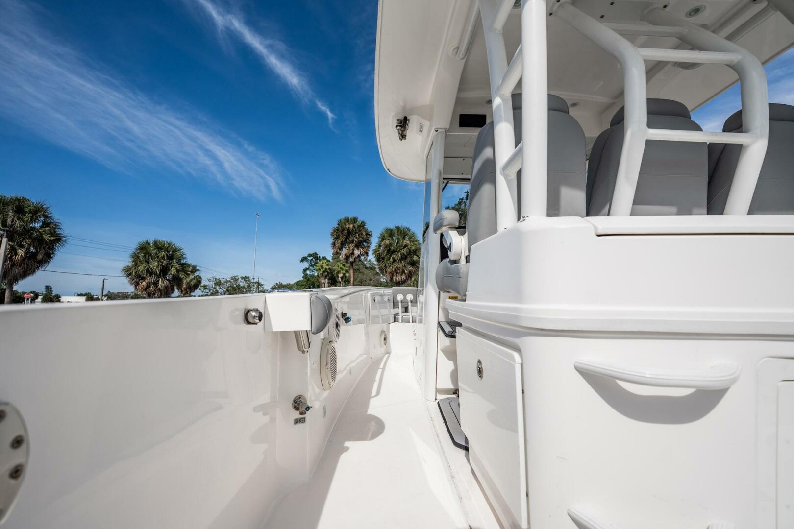 Everglades-335 Center Console 2021 -Bonita Sp;rings-Florida-United States-5811122 | Thumbnail
