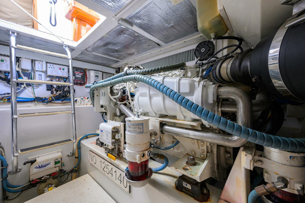 Release-Walk Around 2014-RIGHT HERE Ocean Reef-Florida-United States-Starboard Engine-5811194
