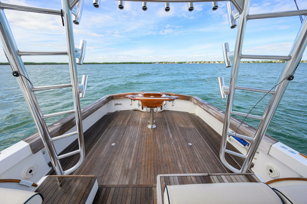 Release-Walk Around 2014-RIGHT HERE Ocean Reef-Florida-United States-Cockpit Looking Aft-5811173