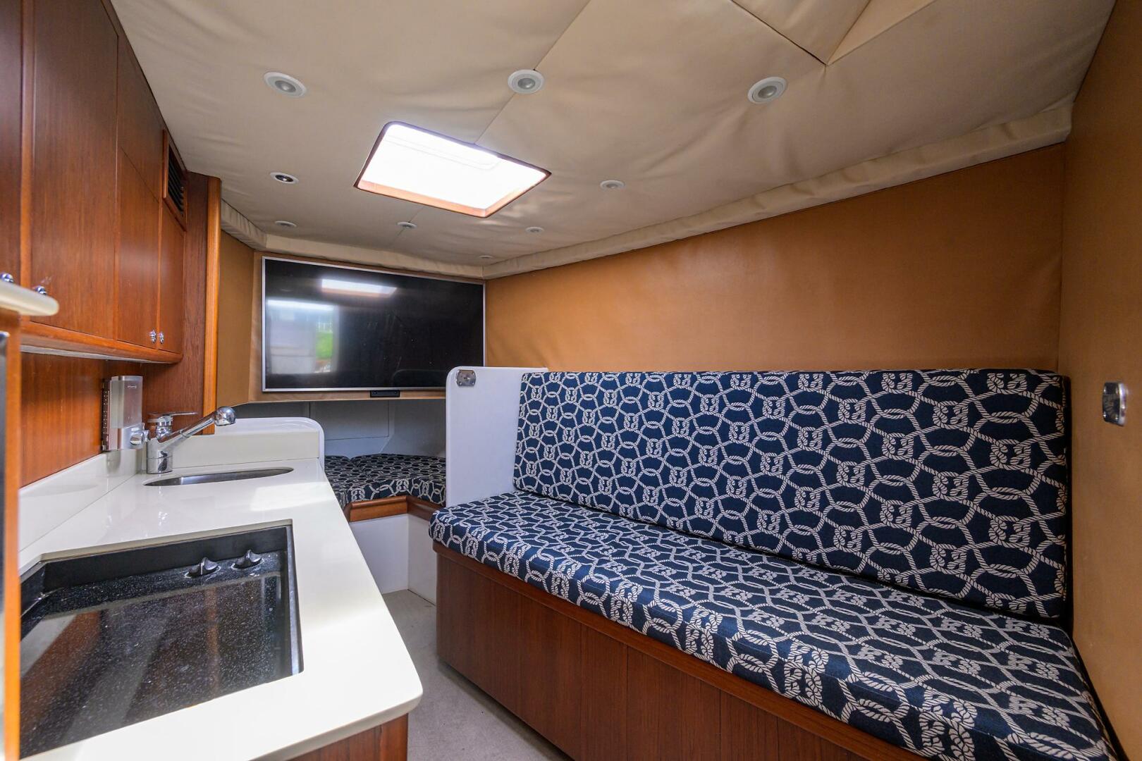 Release-Walk Around 2014-RIGHT HERE Ocean Reef-Florida-United States-Cabin Facing Forward-5811175 | Thumbnail