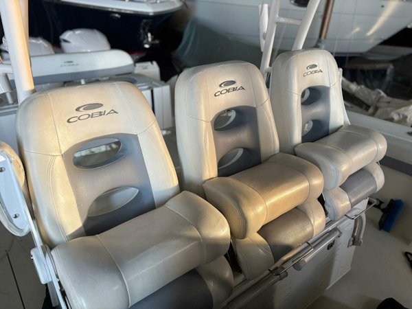 Cobia-344 Center Console 2018-Pier Pressure N. Kingstown-Rhode Island-United States-5812920