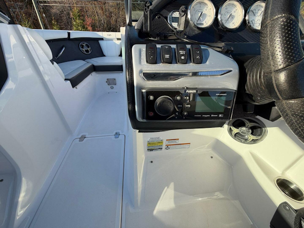 Regal-2000 ES Bowrider 2016 -Essex-Maryland-United States-5813830