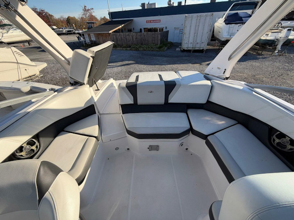 Regal-2000 ES Bowrider 2016 -Essex-Maryland-United States-5813825