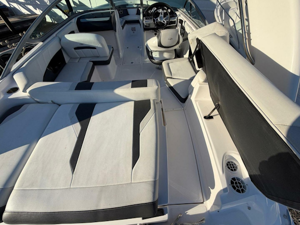 Regal-2000 ES Bowrider 2016 -Essex-Maryland-United States-5813822