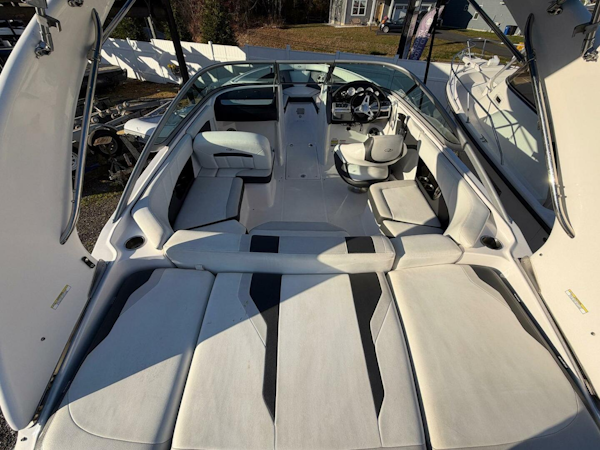 Regal-2000 ES Bowrider 2016 -Essex-Maryland-United States-5813821