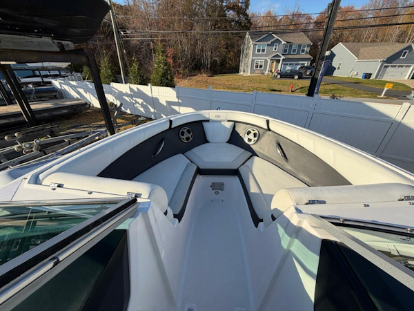 Regal-2000 ES Bowrider 2016 -Essex-Maryland-United States-5813827