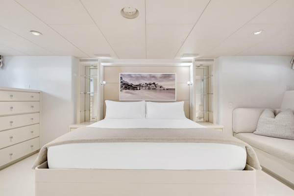 Christensen-Tri-Deck 1995-CHANSON Fort Lauderdale-Florida-United States-Owner Stateroom-5943063