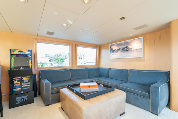 Christensen-Tri-Deck 1995-CHANSON Fort Lauderdale-Florida-United States-Skylounge-5837863