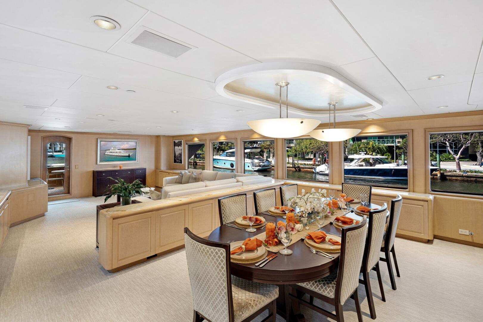 Christensen-Tri-Deck 1995-CHANSON Fort Lauderdale-Florida-United States-Dining Area-5943075 | Thumbnail