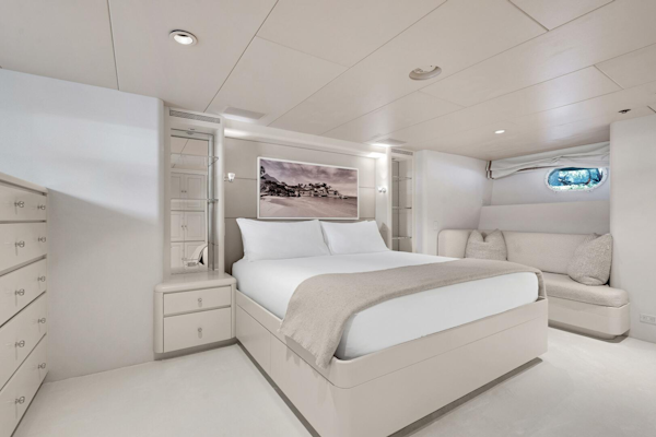 Christensen-Tri-Deck 1995-CHANSON Fort Lauderdale-Florida-United States-Owner Stateroom-5943064