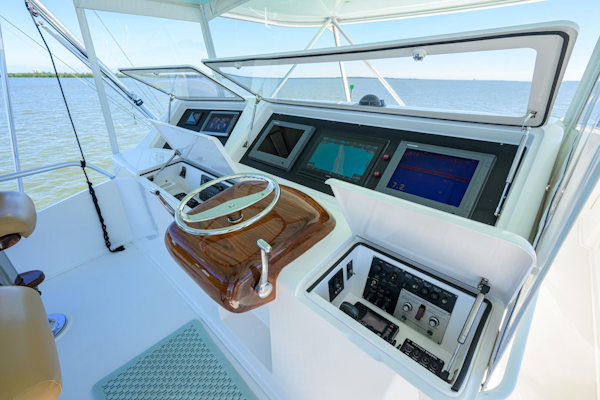 Viking-64 Convertible 2007-1/2 BARREL Jupiter-Florida-United States-Release Teak Helm Pod And Thruster Buttons On Single Levers-5817880
