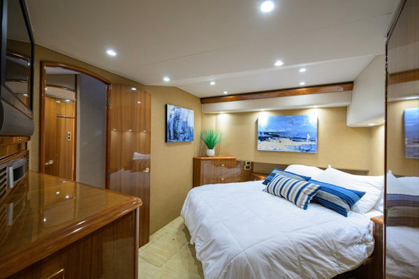 Viking-64 Convertible 2007-1/2 BARREL Jupiter-Florida-United States-Master Stateroom And View To Companionway-5817862
