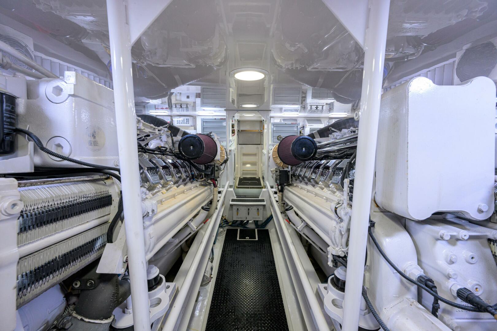Viking-64 Convertible 2007-1/2 BARREL Jupiter-Florida-United States-Center View Aft Between The MTUs, Oil Changing System-5817897 | Thumbnail