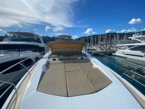 Azimut-77S 2016 -Castel Volturno-Italy-5819718