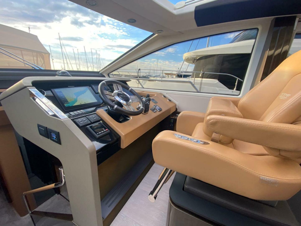 Azimut-77S 2016 -Castel Volturno-Italy-5819739