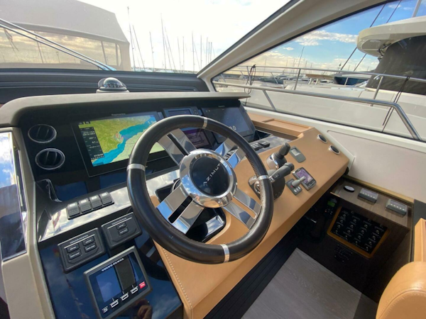 Azimut-77S 2016 -Castel Volturno-Italy-5819738
