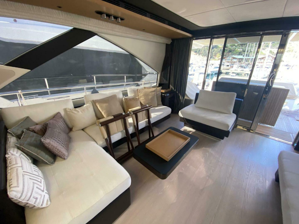Azimut-77S 2016 -Castel Volturno-Italy-5819744