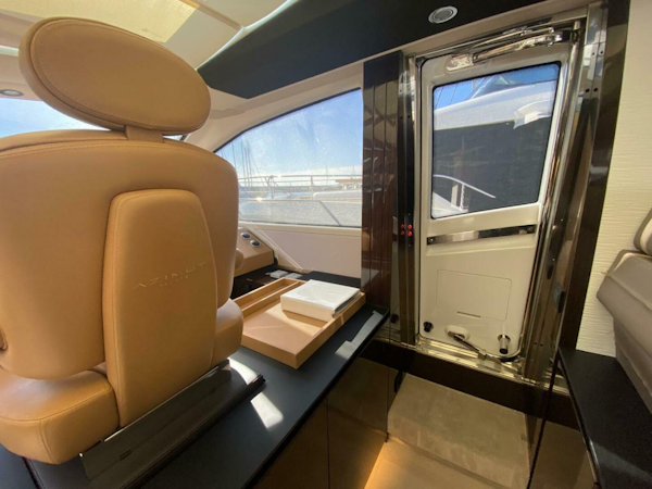 Azimut-77S 2016 -Castel Volturno-Italy-5819749