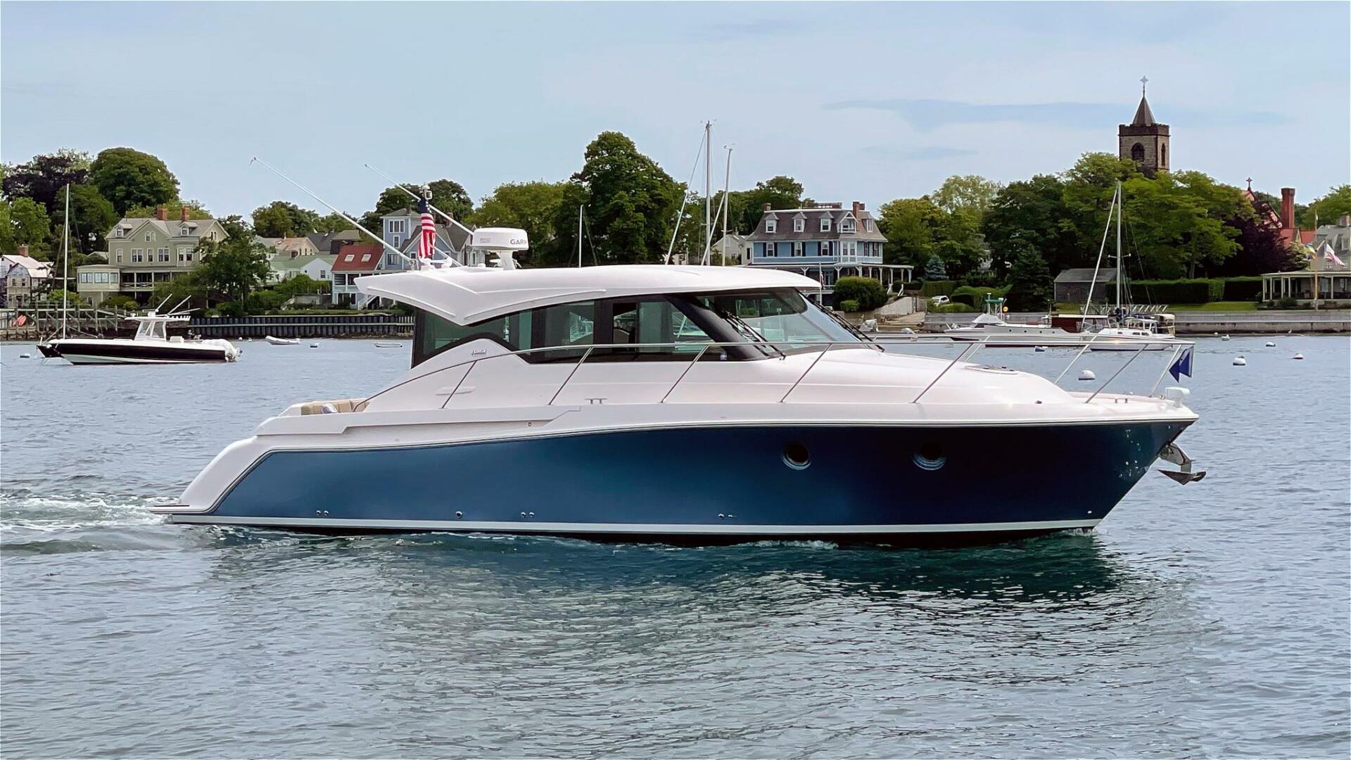 Tiara Yachts-C39 Coupe 2017-Silver Lining Bristol-Rhode Island-United States-5821681 | Thumbnail