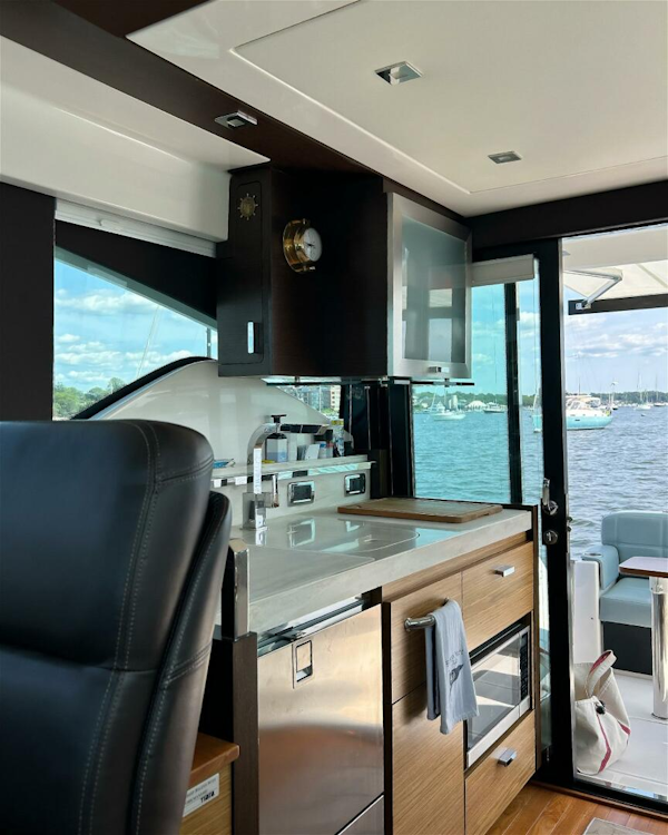 Tiara Yachts-C39 Coupe 2017-Silver Lining Bristol-Rhode Island-United States-5821697