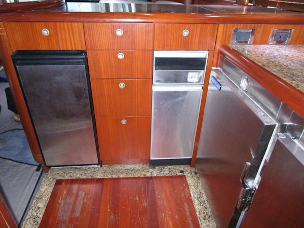 Striker-62 Convertible 1989-ELSKA  Boca Raton-Florida-United States-Galley Aft-5830706
