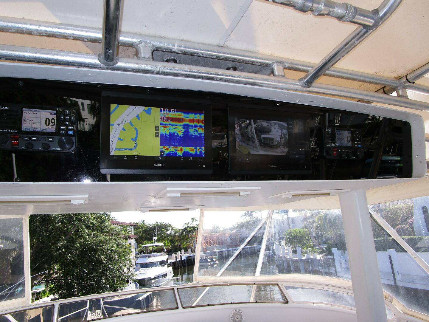 Striker-62 Convertible 1989-ELSKA  Boca Raton-Florida-United States-New Garmin MFDs And VHFs-5830755 | Thumbnail