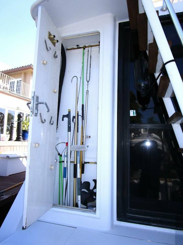 Striker-62 Convertible 1989-ELSKA  Boca Raton-Florida-United States-Rod And Gaff Holder-5831513