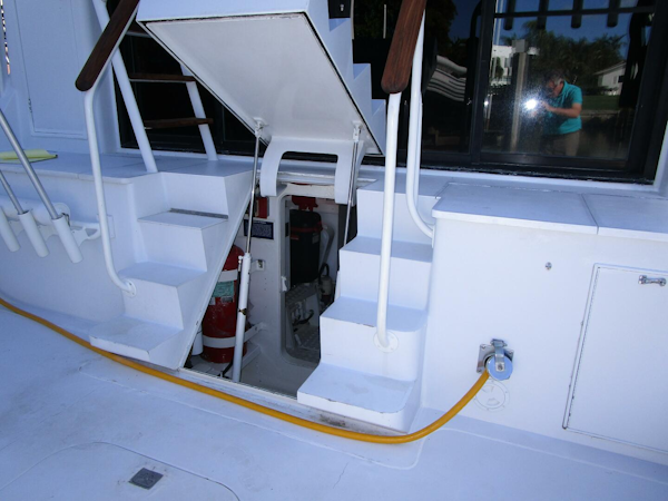 Striker-62 Convertible 1989-ELSKA  Boca Raton-Florida-United States-Steps Lift For Engine Room Access-5830745