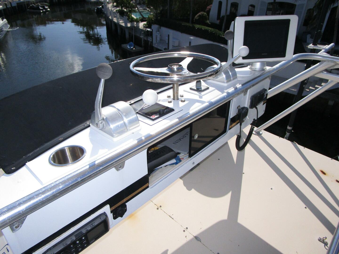 Striker-62 Convertible 1989-ELSKA  Boca Raton-Florida-United States-Tower Controls-5830759 | Thumbnail