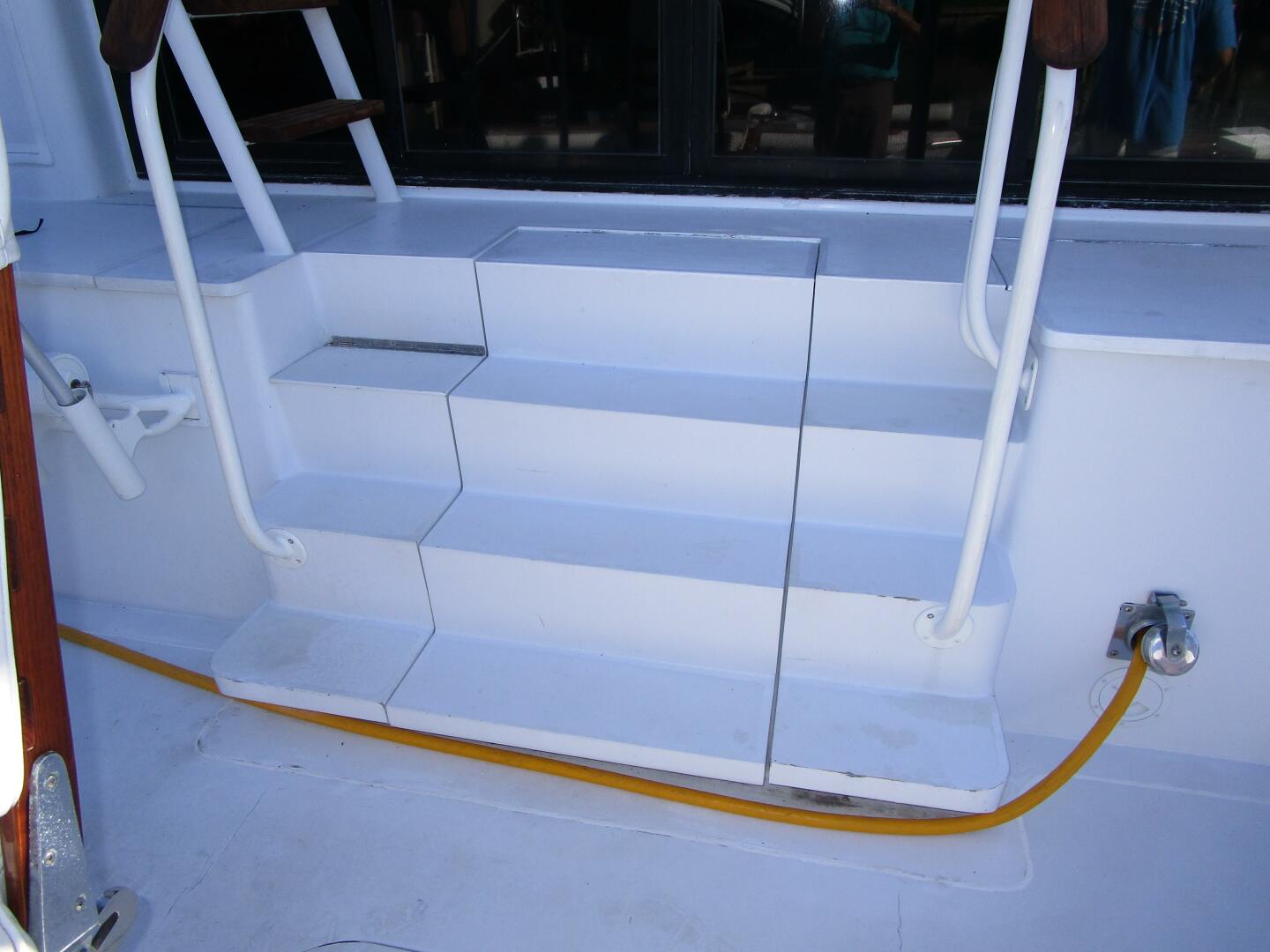Striker-62 Convertible 1989-ELSKA  Boca Raton-Florida-United States-Steps To Salon-5830744 | Thumbnail