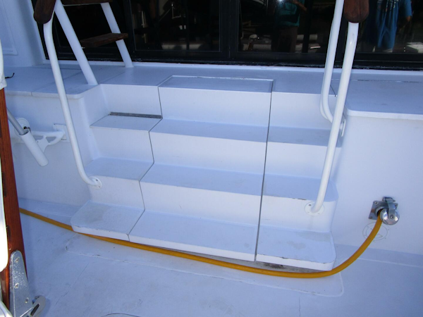 Striker-62 Convertible 1989-ELSKA  Boca Raton-Florida-United States-Steps To Salon-5830744