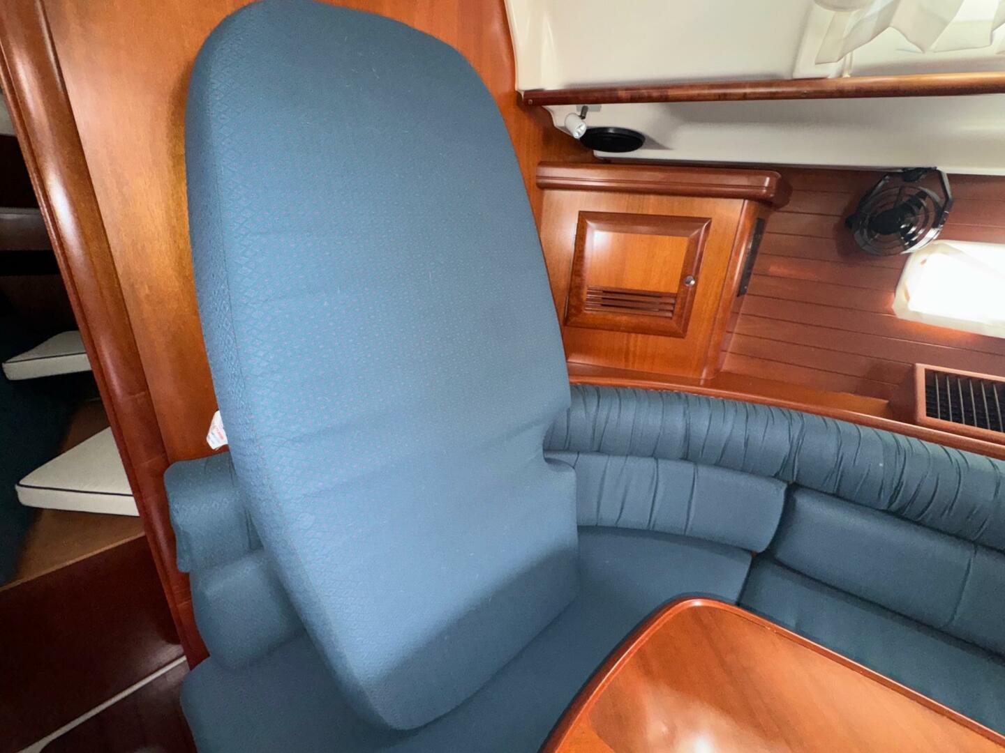 Beneteau-361 2002-WRUFF LIFE Annapolis-Maryland-United States-5822529 | Thumbnail