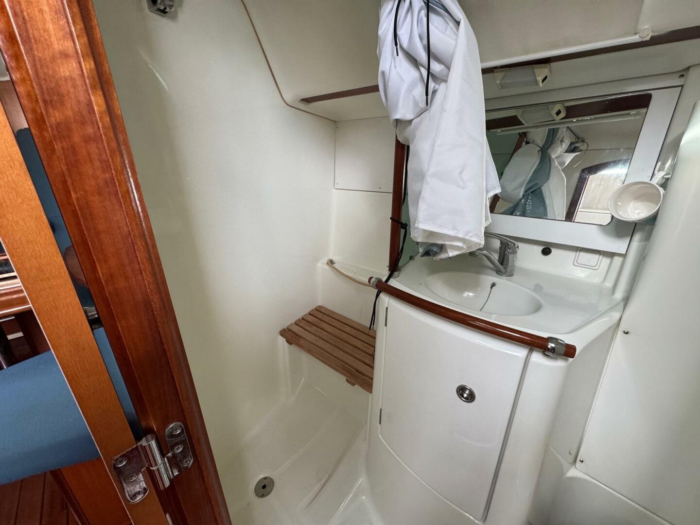 Beneteau-361 2002-WRUFF LIFE Annapolis-Maryland-United States-5822535 | Thumbnail