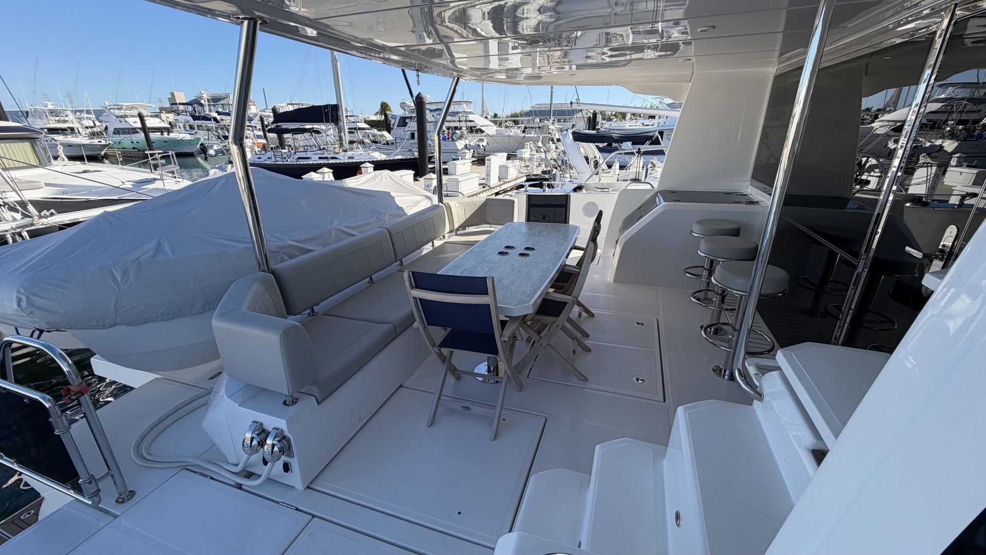 Aquila-54 ENCLOSED BRIDGE 2025 -Pensacola-Florida-United States-5822673 | Thumbnail