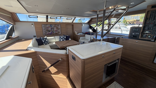 Aquila-54 ENCLOSED BRIDGE 2025 -Pensacola-Florida-United States-5822704