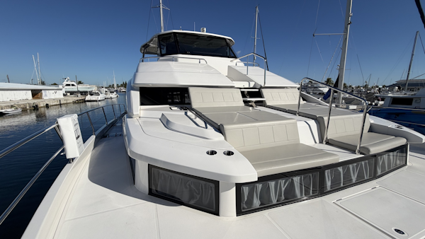 Aquila-54 ENCLOSED BRIDGE 2025 -Pensacola-Florida-United States-5822667