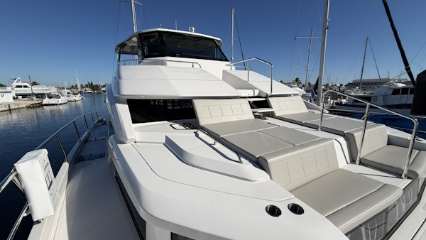 Aquila-54 ENCLOSED BRIDGE 2025 -Pensacola-Florida-United States-5822668